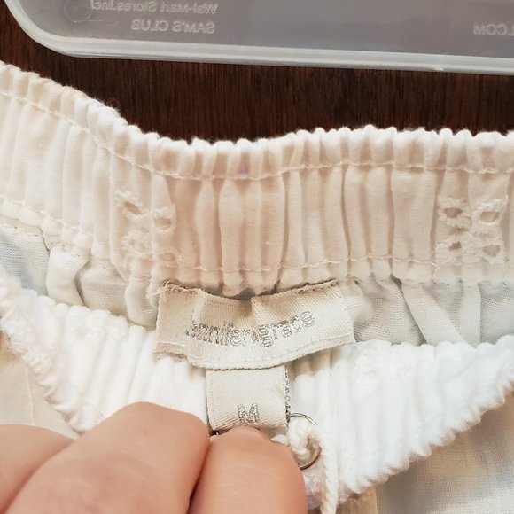 NWT Jennifer & Grace  White  Eyelet skirt  Size M - Picture 6 of 7